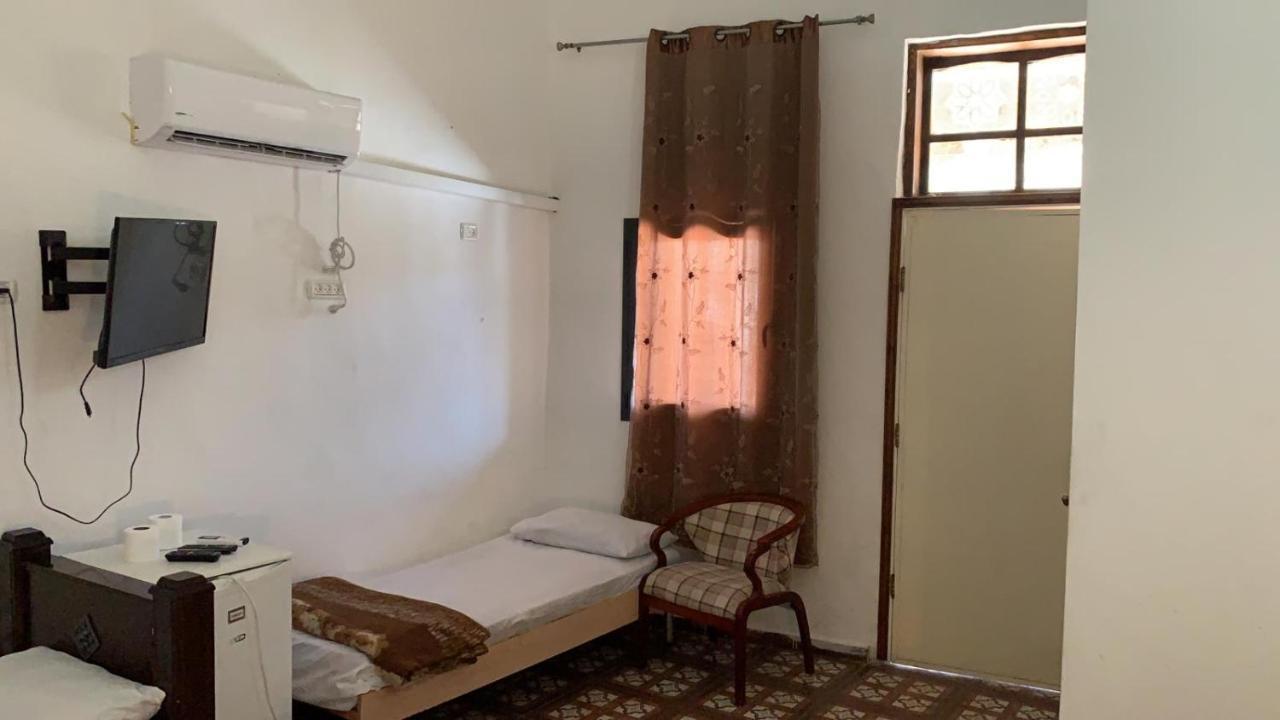 Akko Gate Hostel Bagian luar foto